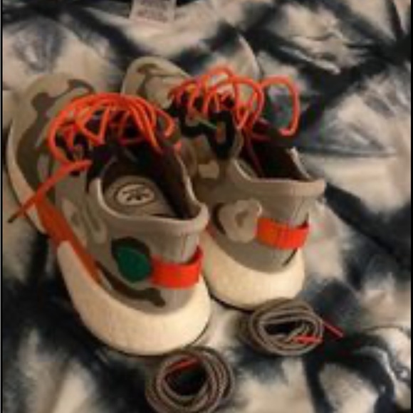 Adidas running shoes POD-S3.2 NEVER USED (new) - Picture 3 of 3